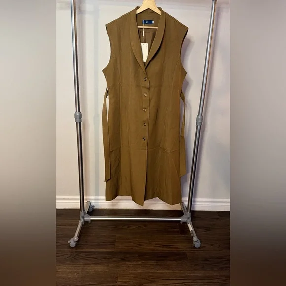 Elegant Brown Sleeveless Dress - Picture 4 of 7